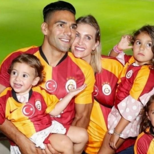 Falcao: Erkek çocuğum olacağı için heyecanlıyım