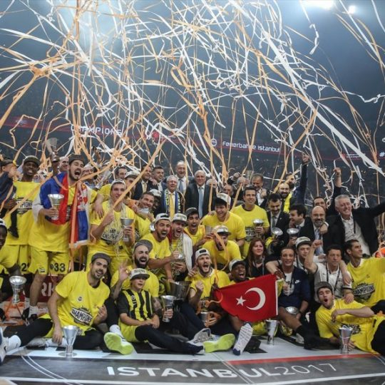 Fenerbahçe: Ülkemize getirilen en büyük kupa