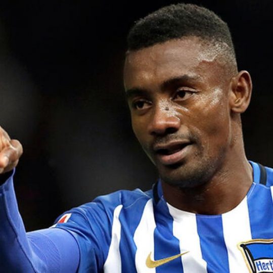 Hertha Berlin’de Salomon Kalou’ya uzaklaştırma cezası