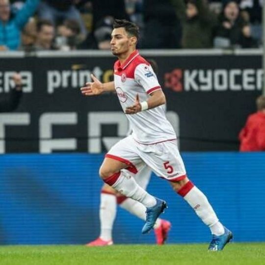 Kaan Ayhan, Bundesliga’daki ilk maçı anlattı