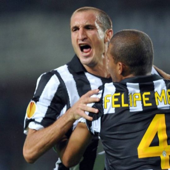 Melo: Chiellini’ye kafa atmıştım