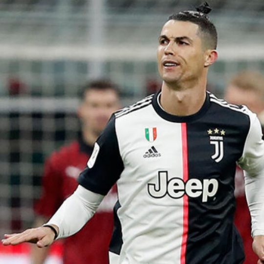 PSG Başkanı Al-Khelaifi, Ronaldo’ya yeşil ışık yaktı