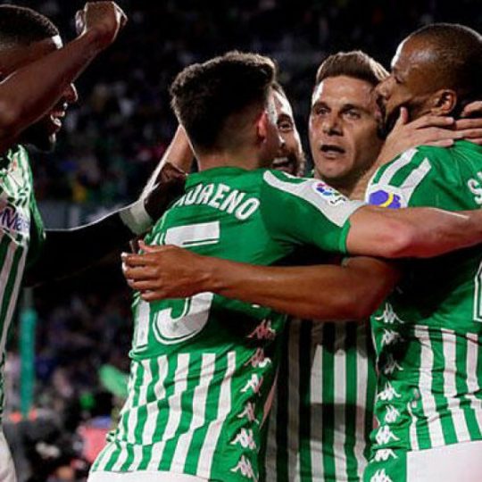 Real Betis’te 3 futbolcu koronavirüse yakalandı