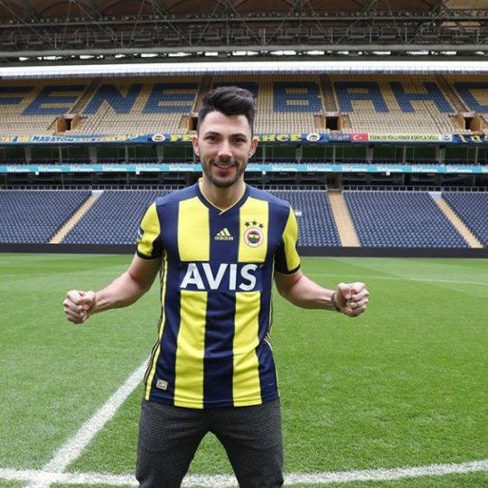 Tolgay: İnşallah sezonu kupayla bitiririz