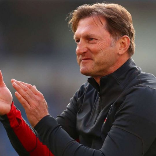 Southampton, Hasenhüttl’ın sözleşmesini uzattı