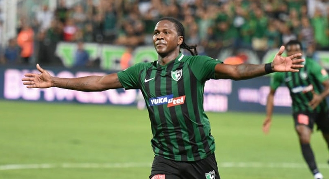 Denizlispor Rodallega ile sözleşme yeniledi