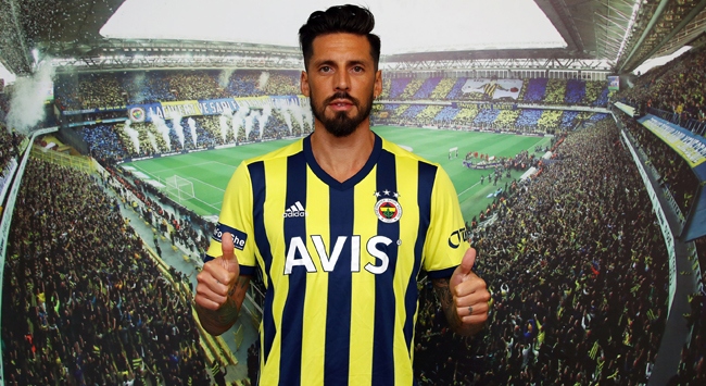 Fenerbahçe Sosa’yı açıkladı