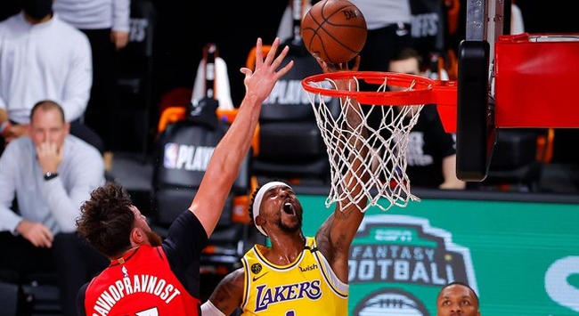 Lakers ve Bucks ilk galibiyetlerini aldı