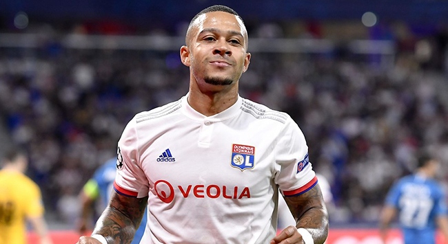 Barcelona Depay’ı istiyor