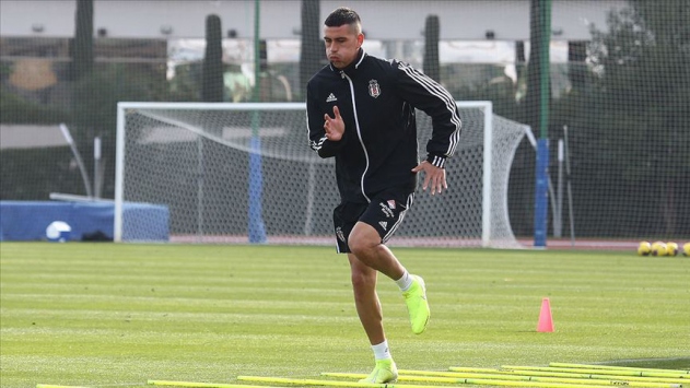 Beşiktaş’ta Şilili futbolcu Enzo Roco’nun sözleşmesi feshedildi