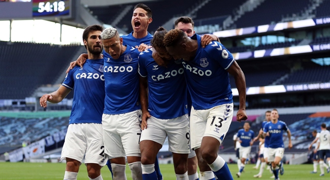 Everton, Tottenham karşısında 8 yıl sonra kazandı