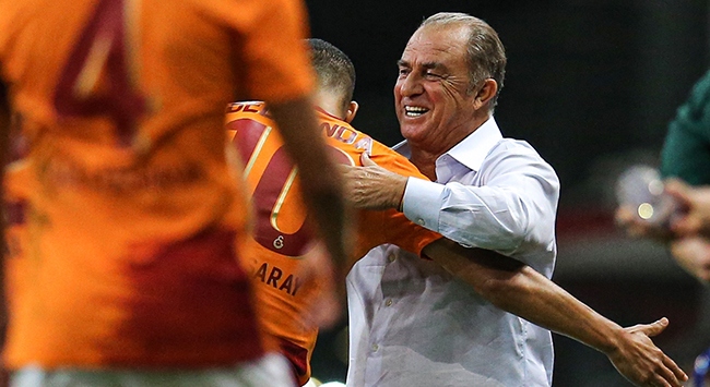 Fatih Terim elemerdeki tüm maçları kazandı