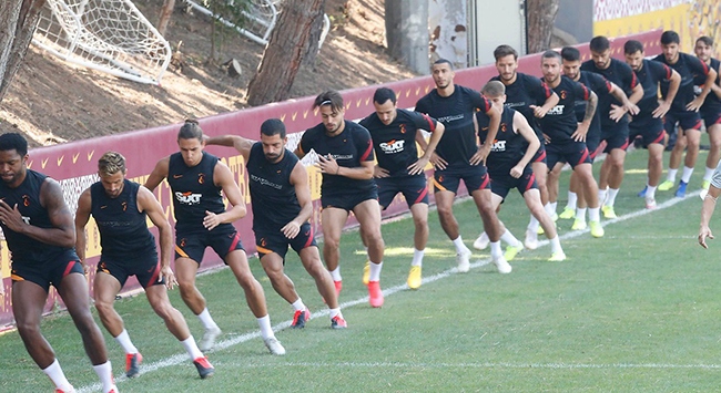 Galatasaray’ın Neftçi Bakü kadrosu açıklandı