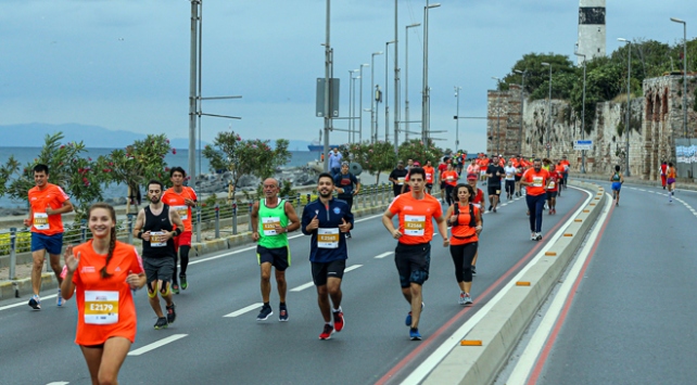 İstanbul Yarı Maratonu koşuldu