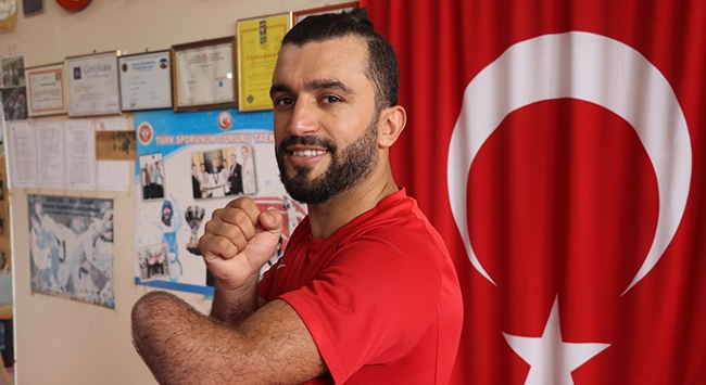 Milli tekvandocu Fatih Çelik’in Tokyo’da hedefi altın madalya