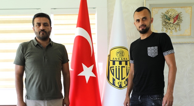 MKE Ankaragücü İlhan Parlak ile yollarını ayırdı