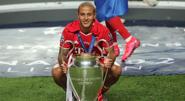 Thiago Alcantara’dan Bayern Münih’e veda etti