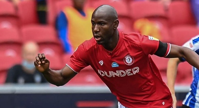 Trabzonspor Benik Afobe ile anlaştı