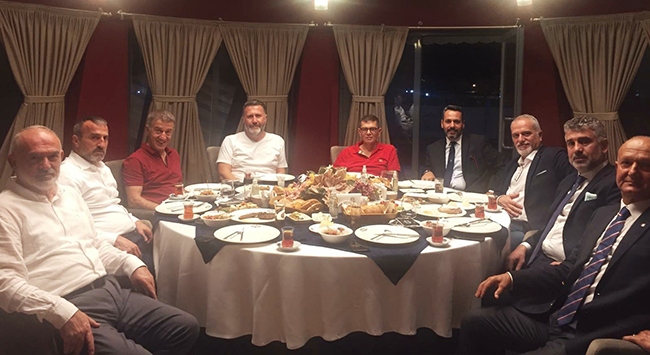 Trabzonspor’da değerlendirme toplantısı