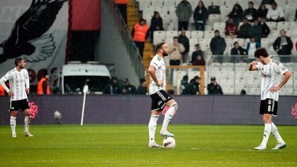 Beşiktaş ligin ilk yarısında istikrarı sağlayamadı