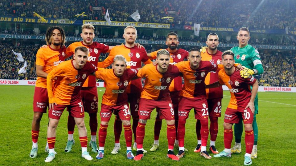 Galatasaray Kadıköy’den 1 puanla dönüyor