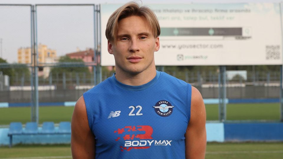 Adana Demirspor Svensson ile yollarını ayırdı