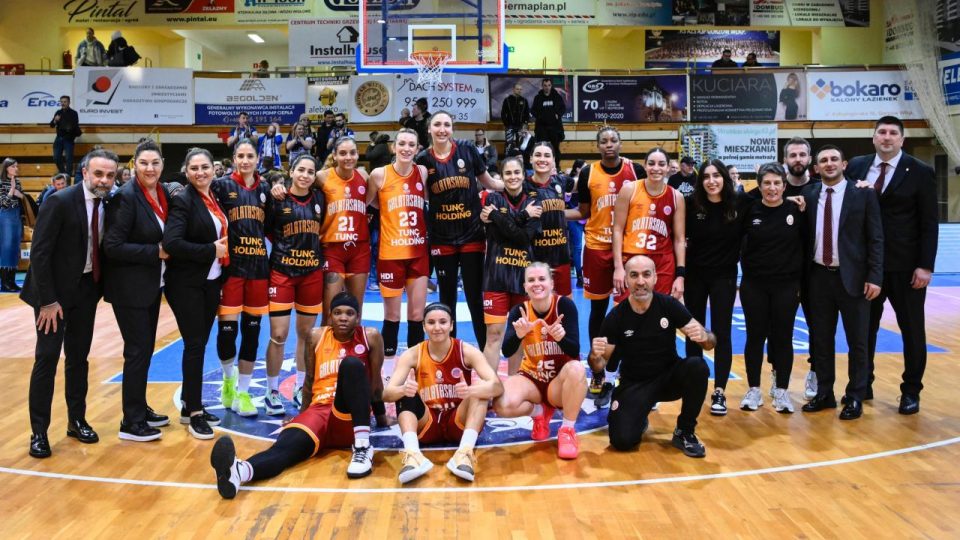 Basketbolda Galatasaray Polonya’dan galibiyetle dönüyor