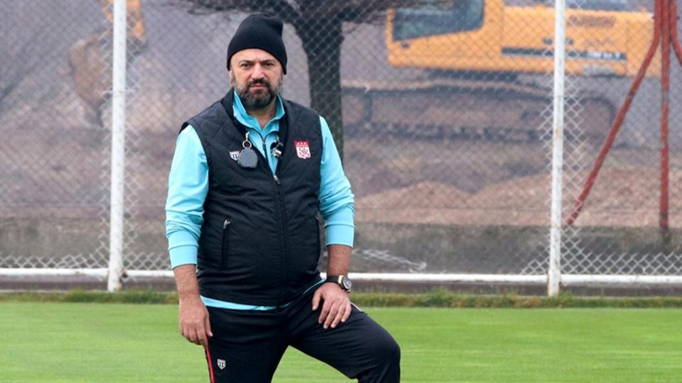 Bülent Uygun Sivasspor’da galibiyetle başlamak istiyor