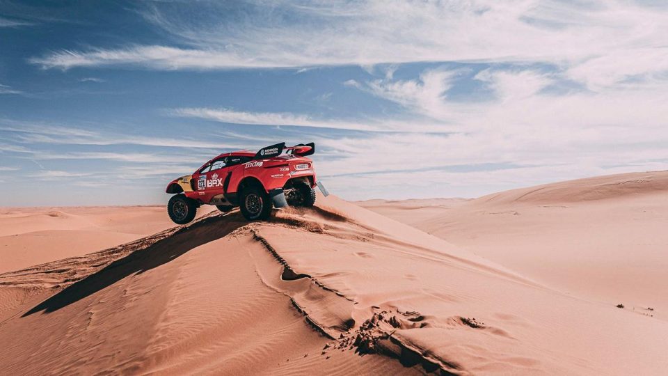 Dünyanın en zorlu yarışı Dakar Rallisi’nde heyecan başlıyor