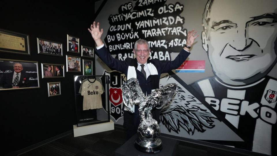 Fernando Santos Beşiktaş müzesini gezdi