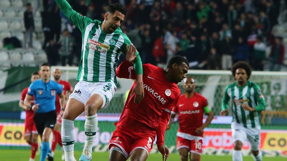 Konyaspor ile Antalyaspor 26. randevuda