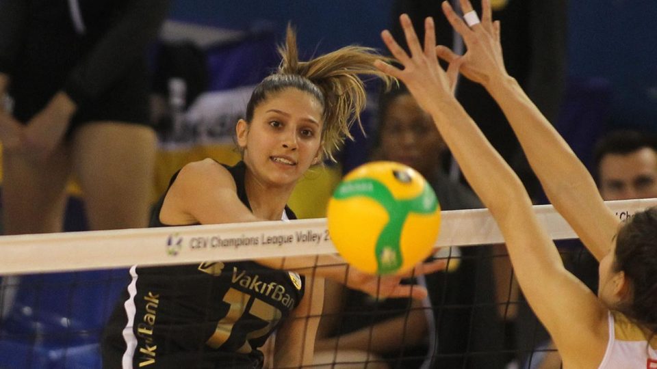 Milli voleybolcu Derya Cebecioğlu VakıfBank’a döndü