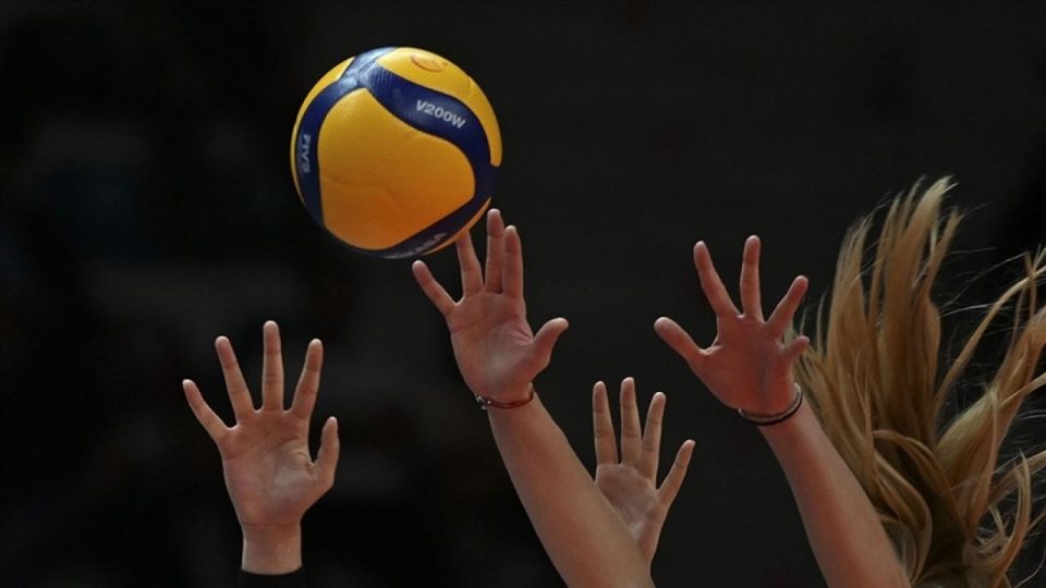 Voleybolda Sultanlar ve Efeler Liglerinde 16. hafta tamamlandı