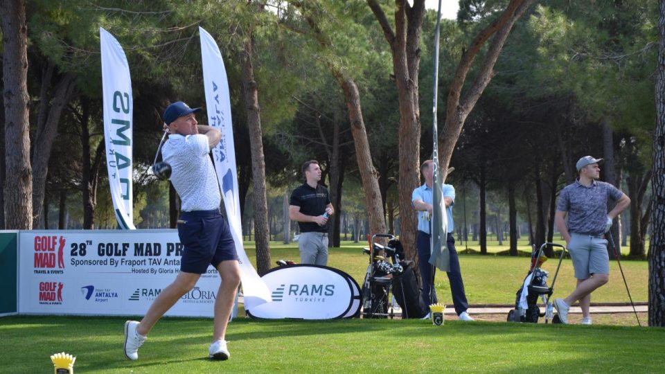 Antalya’da toplam 60 bin euro ödüllü golf turnuvası başladı