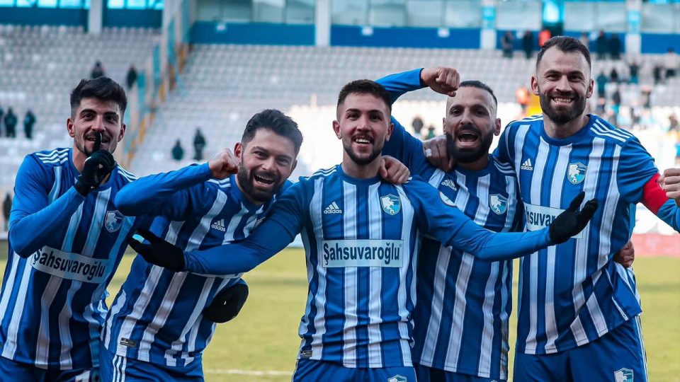 Erzurumspor’un ikinci yarıda bileği bükülmedi