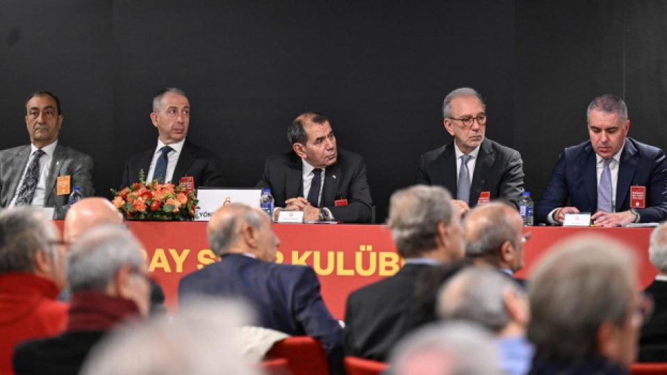 Galatasaray Kulübünde divan kurulu toplandı