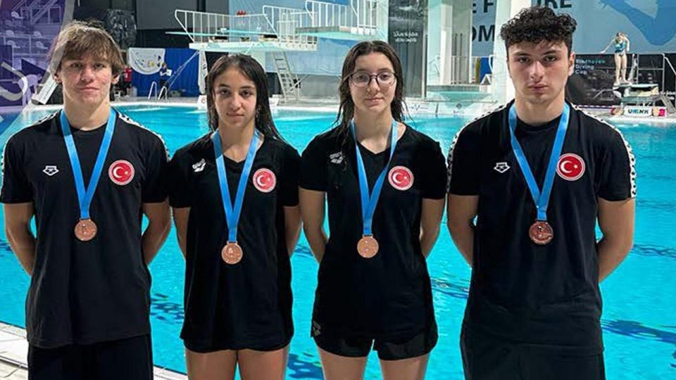 Milli sporcular Eindhoven Diving Kupası’nda üç madalya kazandı